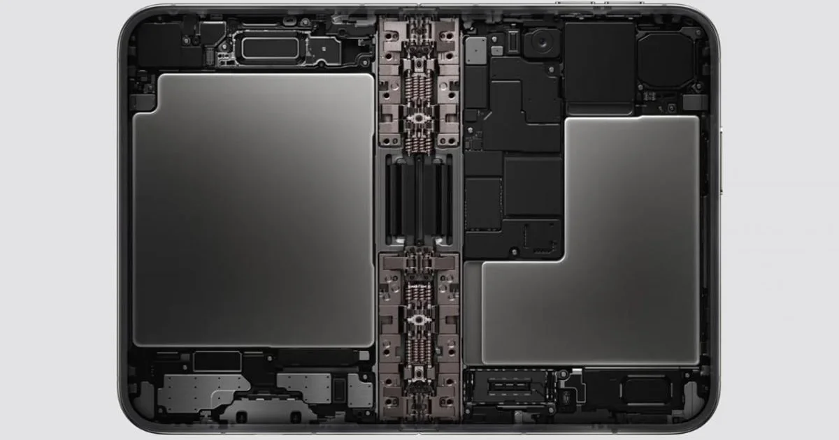 iFixit tears down iPhone Duo: a provisional 5/10 repairability score and unanswered questions about early screen failures