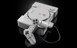 La PS1 LEGO fait presque la taille de l'originale : 1 911 pièces pour 159,99 €