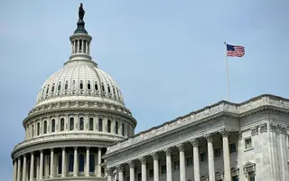 Le CLARITY Act cale au Sénat : la régulation crypto américaine retourne vers la SEC et la CFTC
