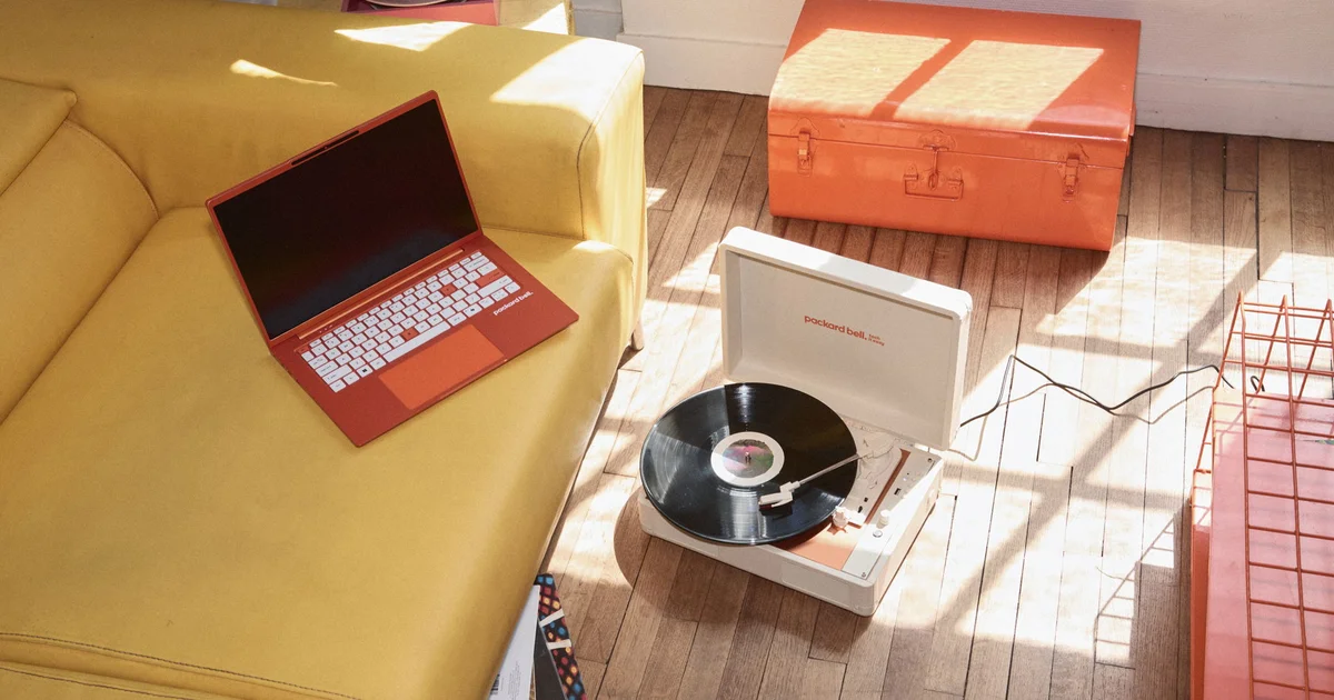 Packard Bell revient 100 ans après sa naissance, et pas seulement avec un PC