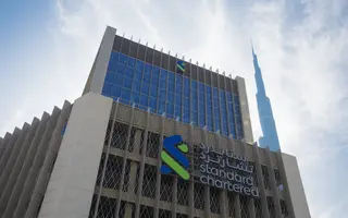 Standard Chartered permet désormais aux institutionnels de trader du Bitcoin et de l'Ether directement depuis ses outils bancaires aux Émirats